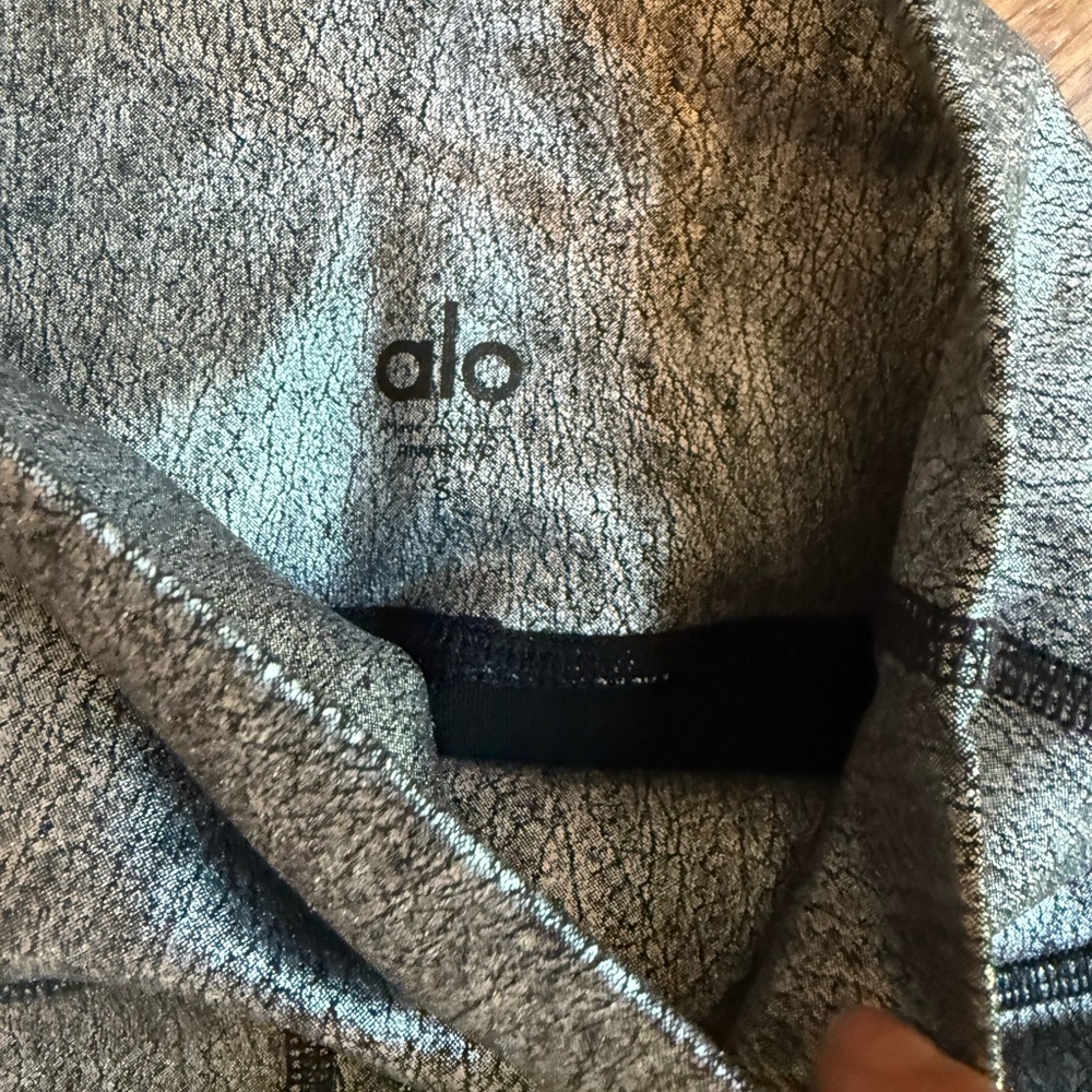ALO Airbrush Metallic High Rise Leggings 3 Pairs size: Small - Picture 3 of 8